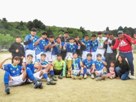 Campeón Oficial 2025 Primera Infantil Juventud Porteña
